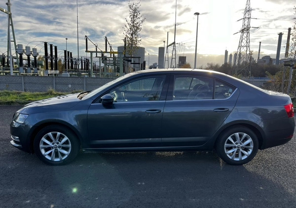 Skoda Octavia cena 46900 przebieg: 235465, rok produkcji 2018 z Częstochowa małe 436